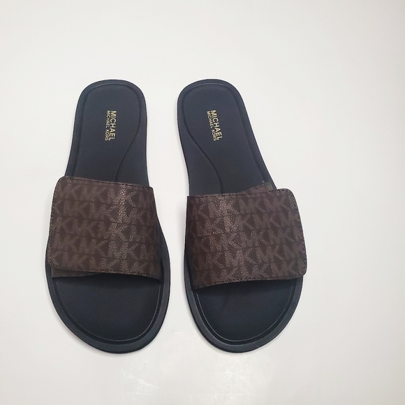 Michael Kors Women's Logo WADE Slides Flip… - Picture 3 of 9